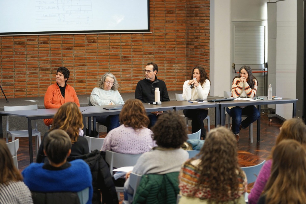 Mesa académica